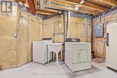 463 Conservatory Drive, Kingston (City Southwest), ON - Indoor Photo Showing Laundry Room