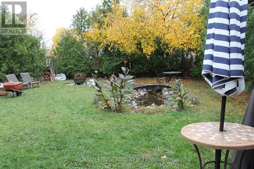 6 Park Avenue, St. Catharines (455 - Secord Woods), ON - Outdoor With Backyard