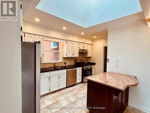 68 Fenn Avenue, Toronto, ON - Indoor Photo Showing Kitchen With Double Sink