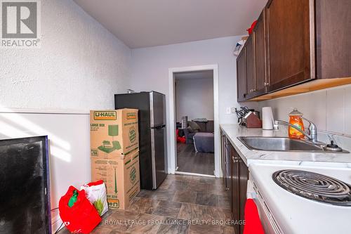 93 Cherry Street, Kingston (East Of Sir John A. Blvd), ON - Indoor Photo Showing Kitchen