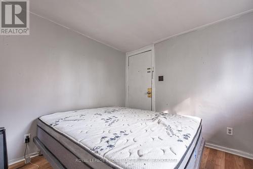 93 Cherry Street, Kingston (East Of Sir John A. Blvd), ON - Indoor Photo Showing Bedroom