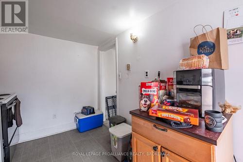 93 Cherry Street, Kingston (East Of Sir John A. Blvd), ON - Indoor Photo Showing Other Room