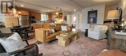 44 Lake View Road, Verner, ON - Indoor Photo Showing Living Room