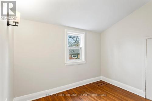 46 High Street W, Strathroy-Caradoc (Sw), ON - Indoor Photo Showing Other Room