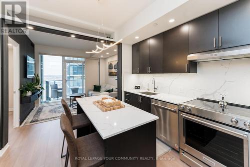 2025 - 9000 Jane Street, Vaughan, ON - Indoor Photo Showing Kitchen With Stainless Steel Kitchen With Upgraded Kitchen