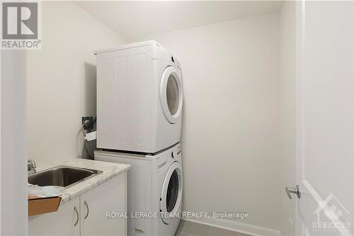 331 Elsie Macgill Walk, Ottawa, ON - Indoor Photo Showing Laundry Room