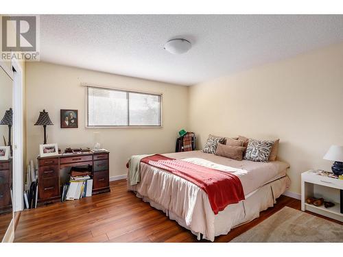 669 Welke Road, Kelowna, BC - Indoor Photo Showing Bedroom