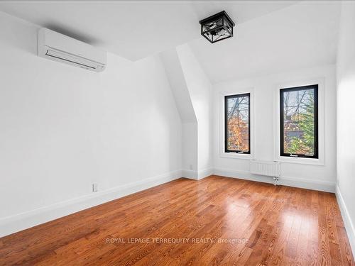 169 Ashdale Ave, Toronto, ON - Indoor Photo Showing Other Room