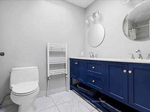 169 Ashdale Ave, Toronto, ON - Indoor Photo Showing Bathroom