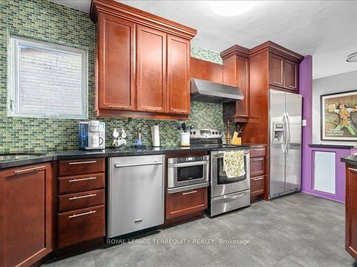 169 Ashdale Ave, Toronto, ON - Indoor Photo Showing Kitchen