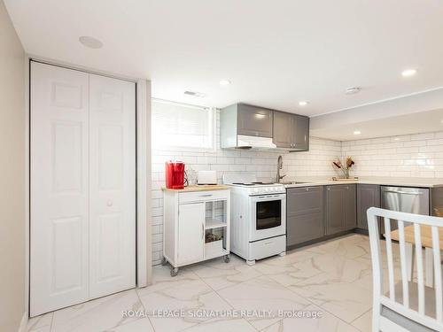 44 Hart Ave, Toronto, ON - Indoor Photo Showing Kitchen