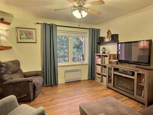 Salon - 6144 Rue Michel, Rouyn-Noranda, QC - Indoor Photo Showing Living Room