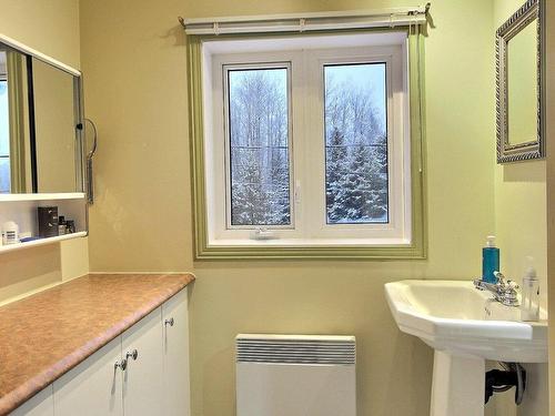 Salle de bains - 6144 Rue Michel, Rouyn-Noranda, QC - Indoor Photo Showing Bathroom