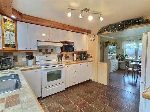 Cuisine - 6144 Rue Michel, Rouyn-Noranda, QC - Indoor Photo Showing Kitchen With Double Sink