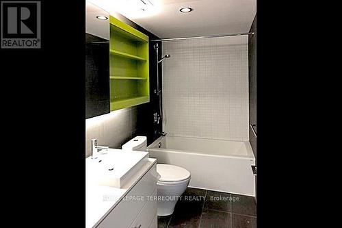 443 - 47 Lower River Street, Toronto, ON - Indoor Photo Showing Bathroom