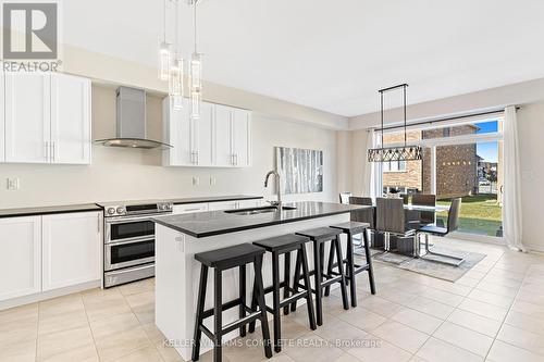 16 Doreen Drive, Thorold (562 - Hurricane/Merrittville), ON - Indoor Photo Showing Kitchen With Upgraded Kitchen