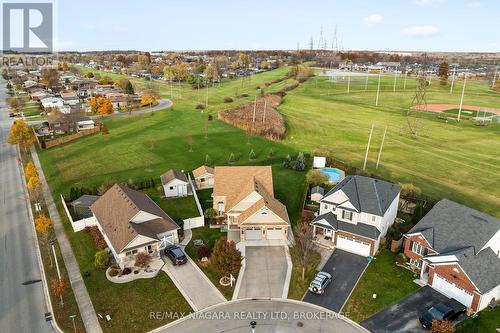 15 Auburn Court, Welland (773 - Lincoln/Crowland), ON - Outdoor With View