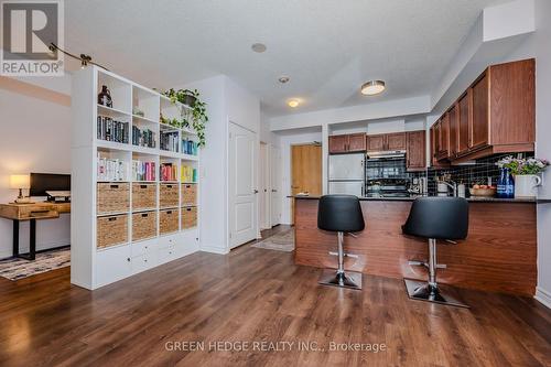 #213 - 3865 Lake Shore Boulevard W, Toronto, ON - Indoor