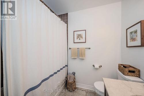 #213 - 3865 Lake Shore Boulevard W, Toronto, ON - Indoor Photo Showing Bathroom