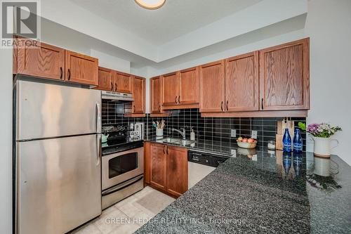 #213 - 3865 Lake Shore Boulevard W, Toronto, ON - Indoor Photo Showing Kitchen With Stainless Steel Kitchen