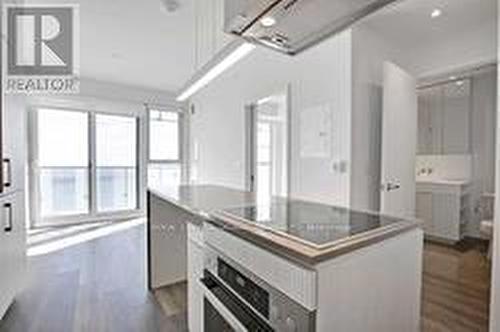 3704 - 15 Lower Jarvis Street, Toronto, ON - Indoor Photo Showing Kitchen With Upgraded Kitchen