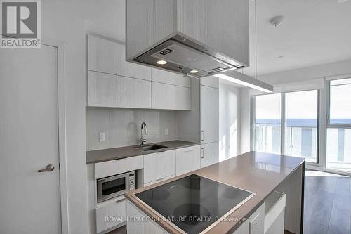 3704 - 15 Lower Jarvis Street, Toronto, ON - Indoor Photo Showing Kitchen