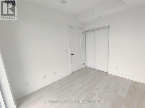 3209 - 5 Defries Street, Toronto, ON - Indoor Photo Showing Other Room