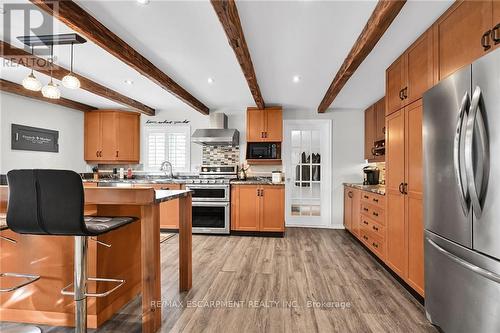 77 Argyle Street S, Haldimand, ON - Indoor Photo Showing Kitchen