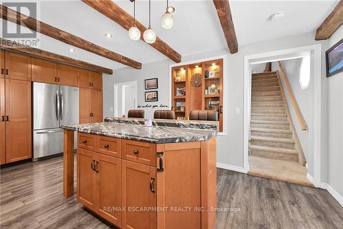 77 Argyle Street S, Haldimand, ON - Indoor Photo Showing Kitchen