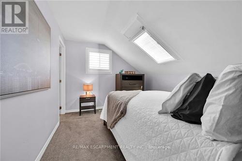 77 Argyle Street S, Haldimand, ON - Indoor Photo Showing Bedroom