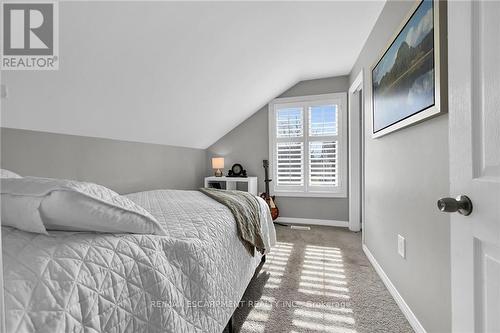 77 Argyle Street S, Haldimand, ON - Indoor Photo Showing Bedroom