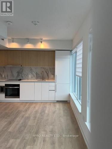 1208 - 1100 Sheppard Avenue, Toronto, ON - Indoor Photo Showing Kitchen