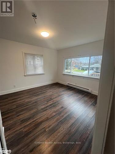 14 Joseph Street, Georgian Bay (Freeman), ON - Indoor Photo Showing Other Room