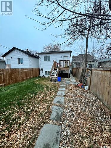 333 S Avenue S, Saskatoon, SK - Outdoor