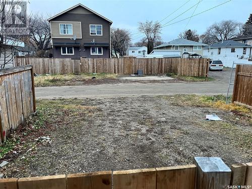 333 S Avenue S, Saskatoon, SK - Outdoor