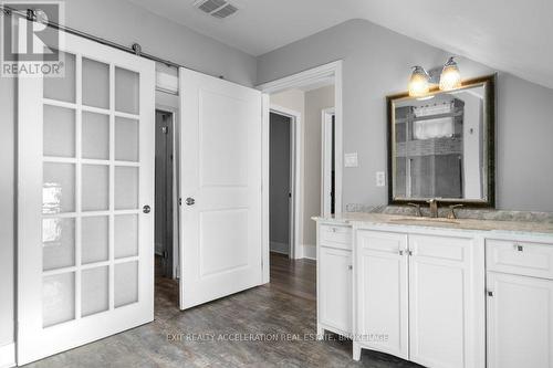 191 Bridge Street W, Greater Napanee, ON - Indoor Photo Showing Bathroom