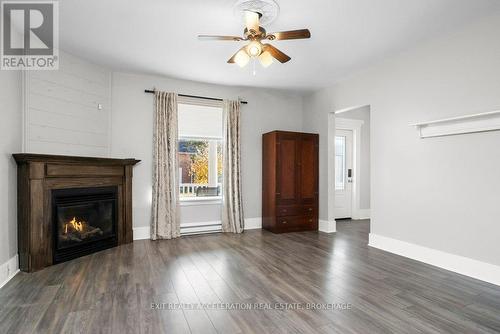 191 Bridge Street W, Greater Napanee, ON - Indoor Photo Showing Living Room With Fireplace