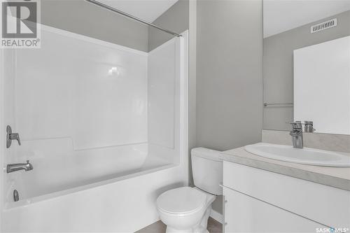 B 3905 James Hill Road, Regina, SK - Indoor Photo Showing Bathroom