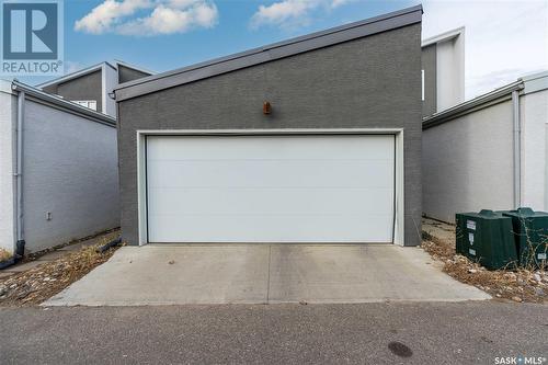 B 3905 James Hill Road, Regina, SK - Outdoor With Exterior