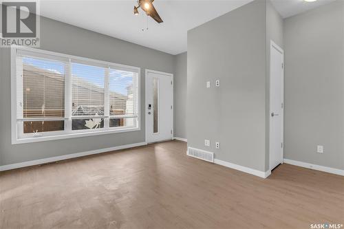 B 3905 James Hill Road, Regina, SK - Indoor Photo Showing Other Room