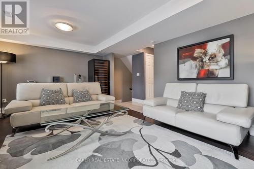 3 - 31 Massey Street, Toronto, ON - Indoor Photo Showing Living Room