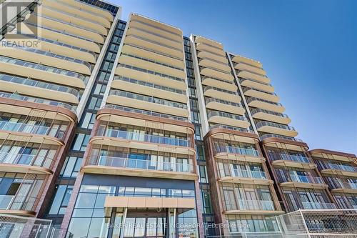 1105 - 220 Missinnihe Way, Mississauga, ON - Outdoor