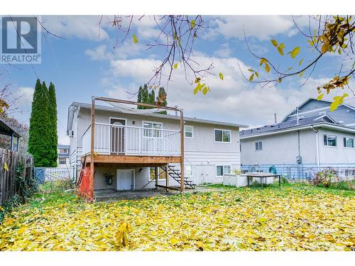 2262 Aberdeen Street N, Kelowna, BC - Outdoor With Deck Patio Veranda