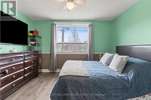 47 Dalkeith Avenue, Hamilton, ON - Indoor Photo Showing Bedroom