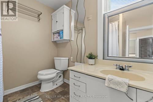 47 Dalkeith Avenue, Hamilton, ON - Indoor Photo Showing Bathroom