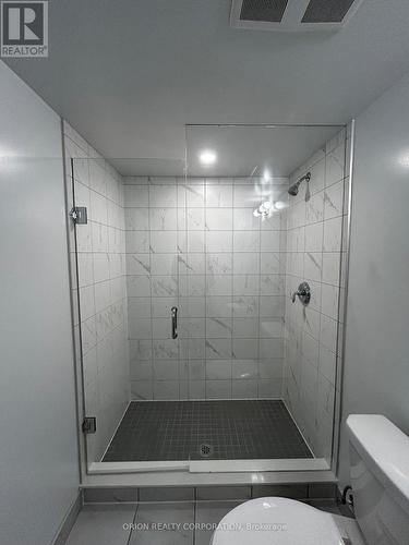 505 - 1435 Celebration Drive, Pickering, ON - Indoor Photo Showing Bathroom