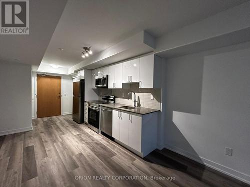 505 - 1435 Celebration Drive, Pickering, ON - Indoor Photo Showing Kitchen