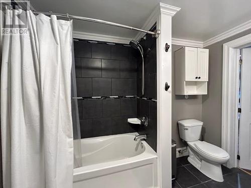 144 Church St, Sault Ste. Marie, ON - Indoor Photo Showing Bathroom