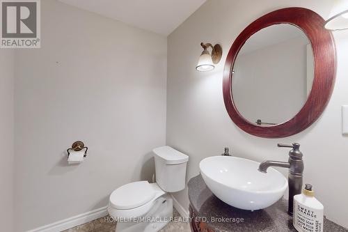 8166 Appleby Line, Milton, ON - Indoor Photo Showing Bathroom