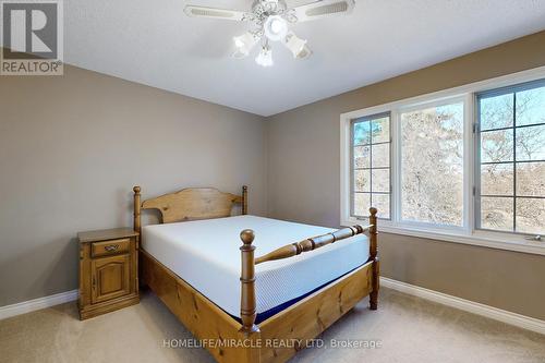 8166 Appleby Line, Milton, ON - Indoor Photo Showing Bedroom